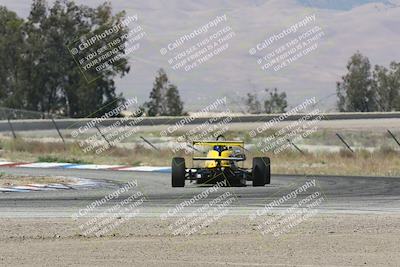 media/Jun-02-2024-CalClub SCCA (Sun) [[05fc656a50]]/Group 6/Qualifying/